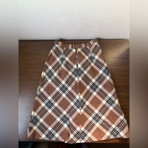 Vintage 1970s ILGWU-made Wool A-line Skirt - Size 11-12